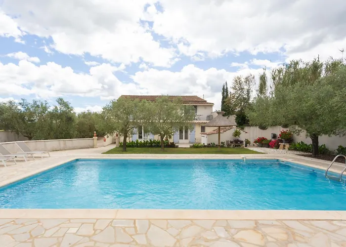 Apartamento Côté Oliviers 4p - Appt 4p Climatisé Avec Piscine Beaucaire (Gard)